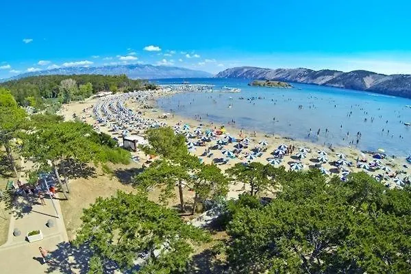 In With Balcony, Air Conditioning, Wifi, Washing Machine