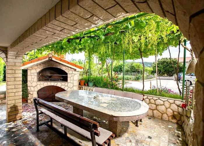 Appartamento In With Balcony, Air Conditioning, Wifi, Washing Machine